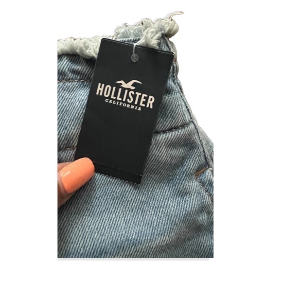 Brand New Hollister Shorts - Picture 4 of 4